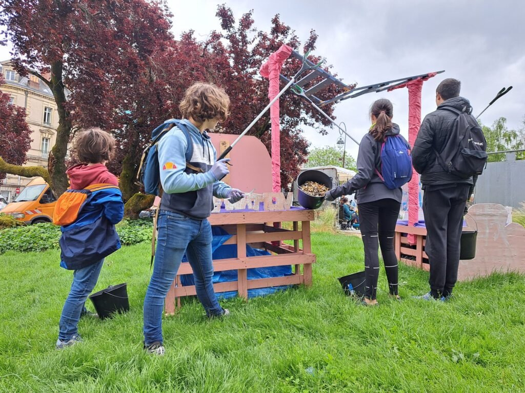 Esteban, Johan, Kaëna et Nathanaël - Mégothon 2024, Laval
