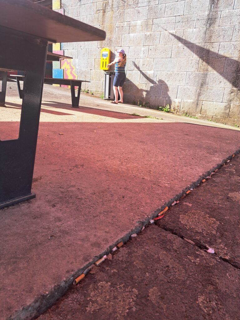 Mégots sur la Cale de Mayenne...